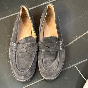 Sam Edelman women’s Gray Suede Loafers